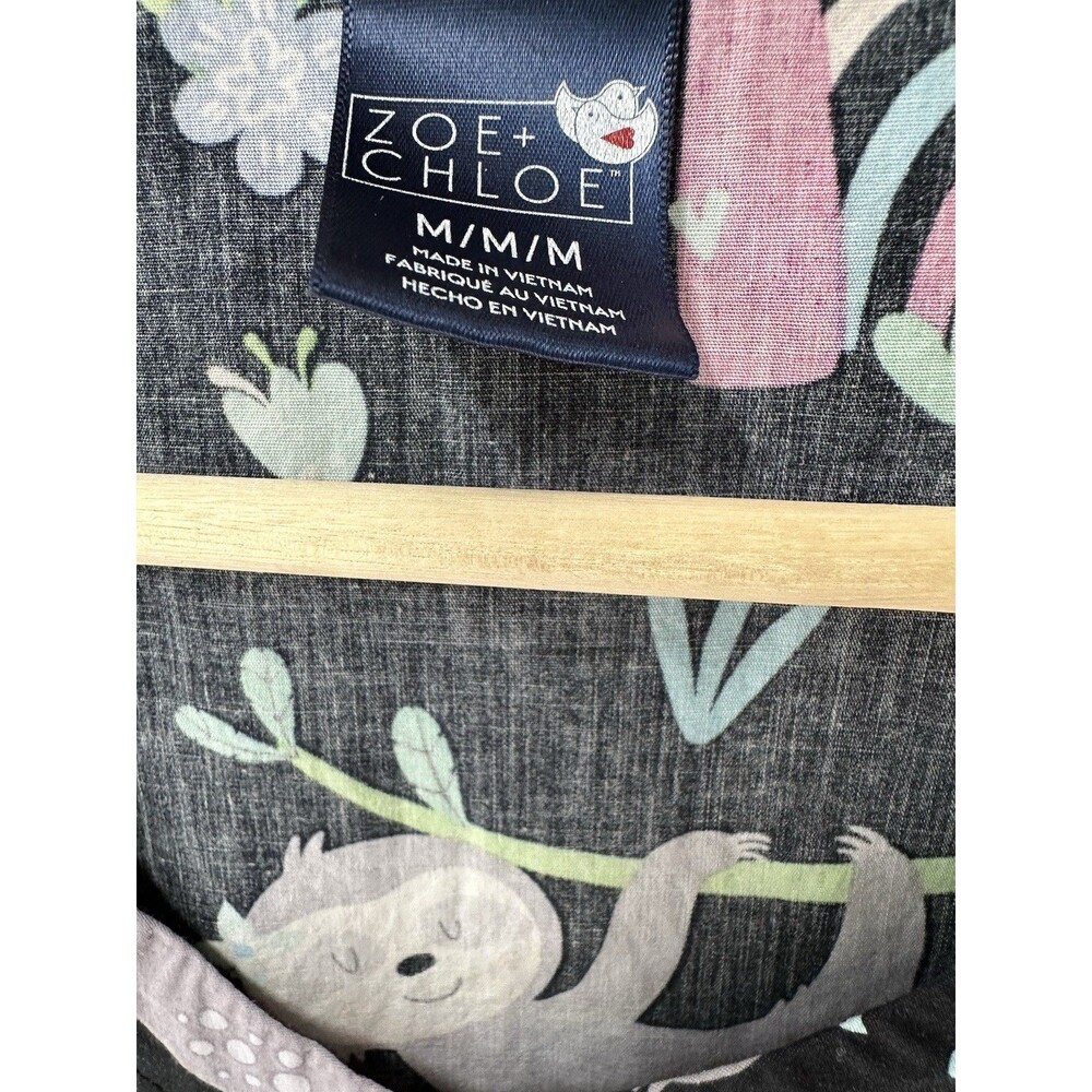Zoe+Cloe Sloth Scrub Top Women's Medium 100% Cotton - Picture 3 of 6